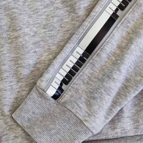 Puma sweatshirt / track jacket full zip printed sleeve light grey woman's size L - Picture 8 of 10